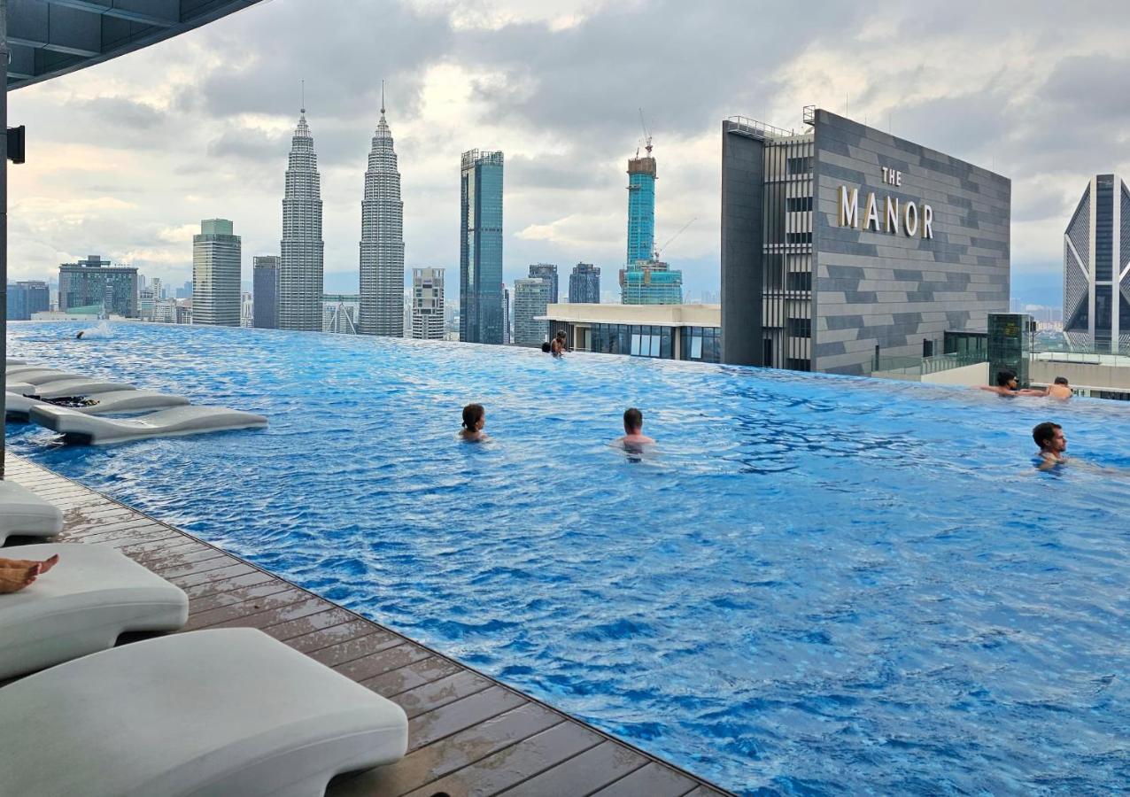 Eaton Residence Klcc View With Infinity Pool 伊顿公寓 豪景园 双子塔无边际泳池 Kuala Lumpur Buitenkant foto